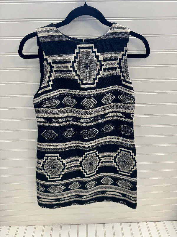 Black & White Dress Work Alice + Olivia, Size 2 Anniversary unclassified dresses