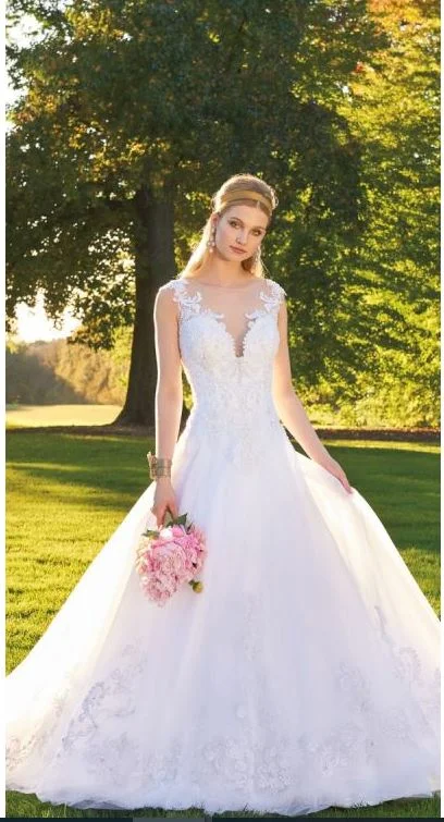 Camille La Vie Backless unclassified dresses