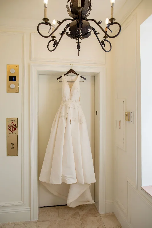 Carolina Herrera Date night unclassified dresses